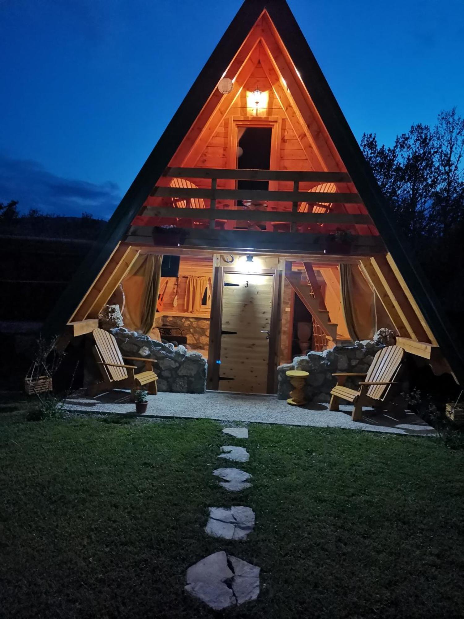 מויקובאץ Gazela Bungalov 2 מראה חיצוני תמונה